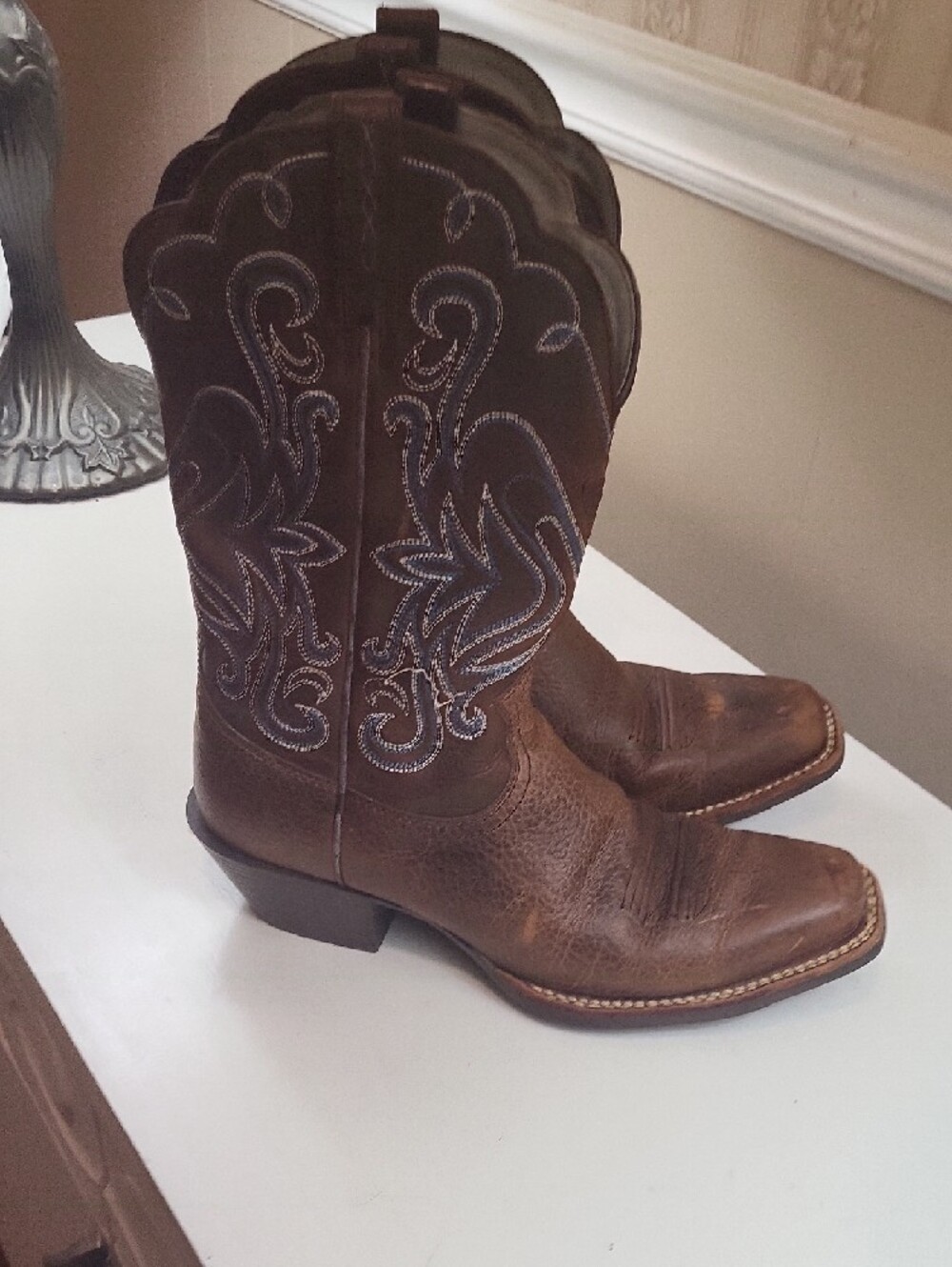ARIAT Brown Leather Western Cowboy Boots with Embroidered Shaft, SIZE 8.5 - Picture 12 of 13